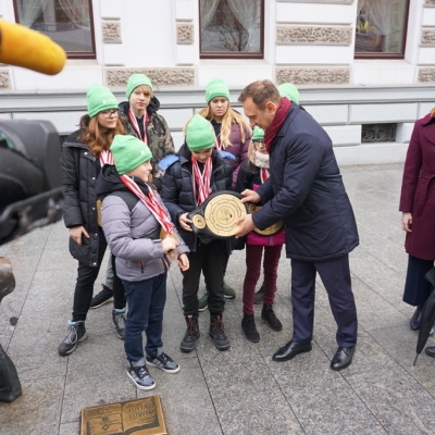 Siedem pasów mistrzowskich w grapplingu dla młodych łodzian